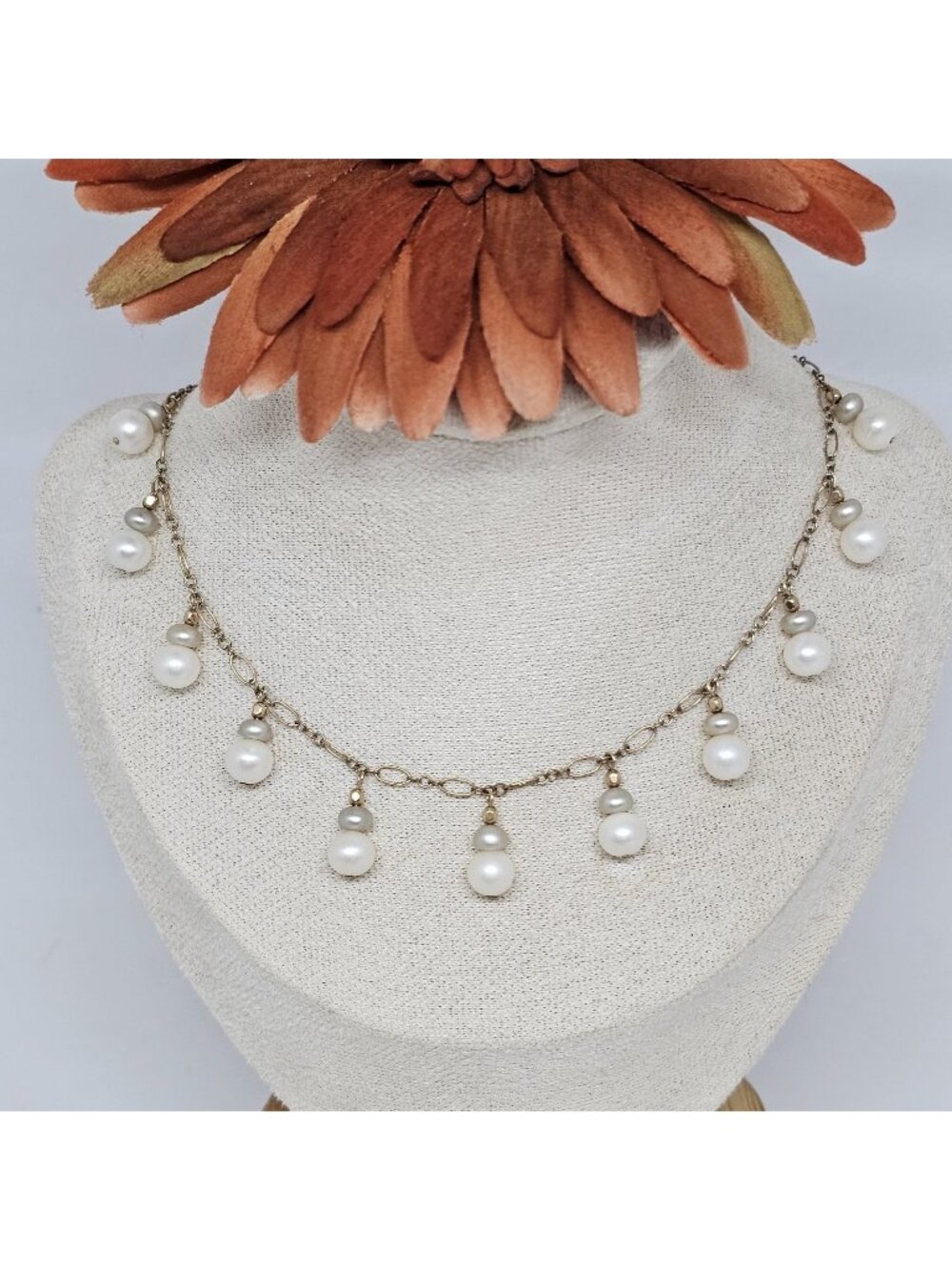 White Natural Freshwater Pearl Dangle Charm Choker Necklace Gold Tone Chain
